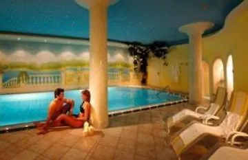 Park Bellevue Hotell 4*